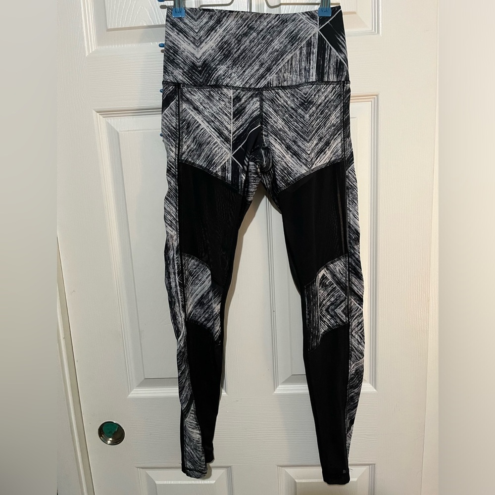 Lululemon Mesh Leggings